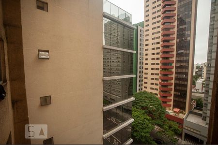 Vista da Sala de apartamento para alugar com 1 quarto, 36m² em Bigorrilho, Curitiba