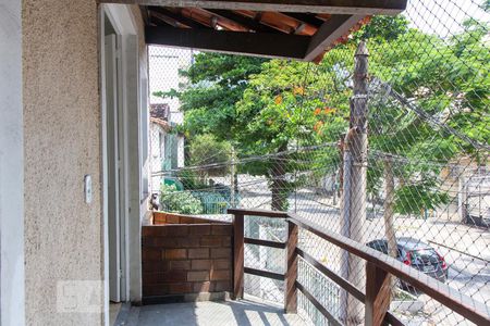 Apartamento para alugar com 65m², 2 quartos e 1 vaga Apartamento para alugar com 65m², 2 quartos e 1 vagaVaranda