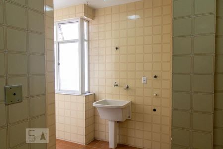 Apartamento para alugar com 65m², 2 quartos e 1 vagaCozinha e Área de Serviço