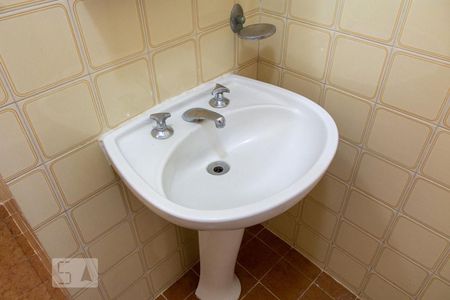 Apartamento para alugar com 65m², 2 quartos e 1 vaga Apartamento para alugar com 65m², 2 quartos e 1 vagaBanheiro Social