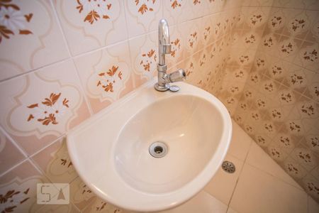 Casa à venda com 140m², 4 quartos e 2 vagasDetalhe- Banheiro Suite