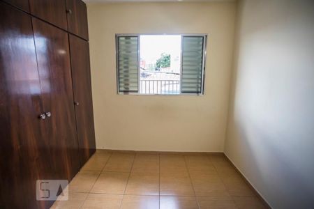 Casa à venda com 140m², 4 quartos e 2 vagasSuite