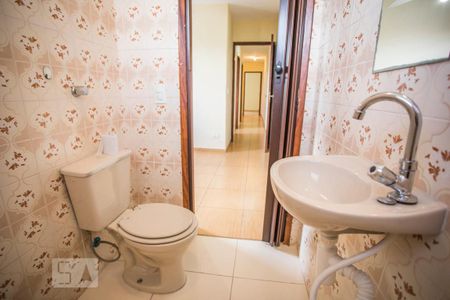 Casa à venda com 140m², 4 quartos e 2 vagasBanheiro Suite