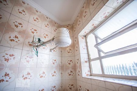 Casa à venda com 140m², 4 quartos e 2 vagasDetalhe - Banheiro Suite