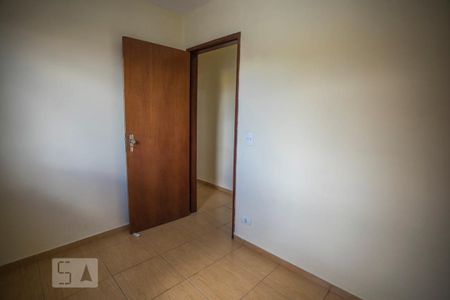 Casa à venda com 140m², 4 quartos e 2 vagasQuarto 2