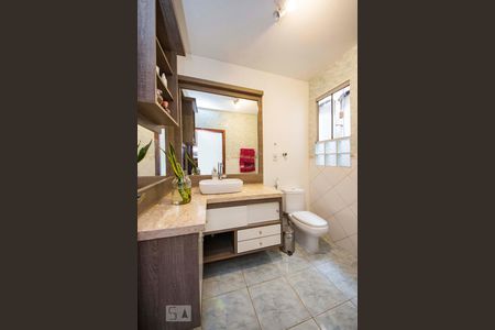 Banheiro  de apartamento à venda com 1 quarto, 78m² em Petrópolis, Porto Alegre