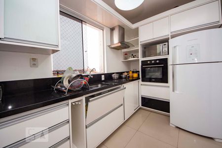 Apartamento à venda com 78m², 1 quarto e sem vagaCozinha 