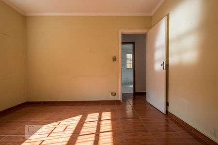Quarto 1 de casa para alugar com 2 quartos, 80m² em Jardim Itapeva, São Paulo