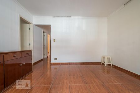Sala de casa para alugar com 2 quartos, 80m² em Jardim Itapeva, São Paulo