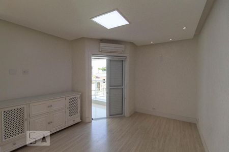 Casa para alugar com 450m², 4 quartos e 4 vagas Casa para alugar com 450m², 4 quartos e 4 vagasQuarto 2