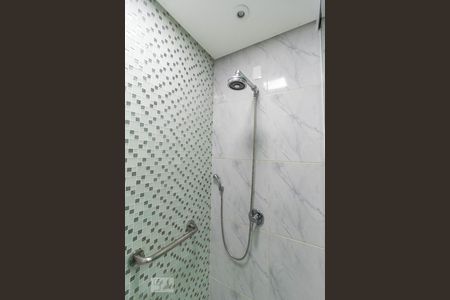 Casa para alugar com 450m², 4 quartos e 4 vagas Casa para alugar com 450m², 4 quartos e 4 vagasBanheiro