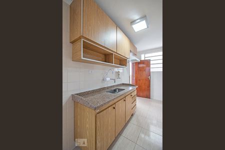 Apartamento à venda com 100m², 2 quartos e 1 vagaCozinha