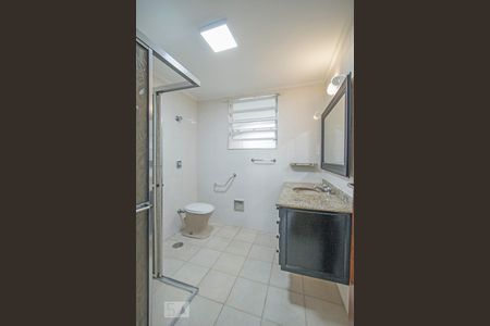 Banheiro de apartamento à venda com 2 quartos, 100m² em Santo Amaro, São Paulo