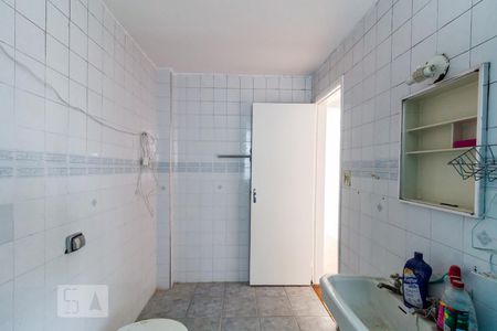 Apartamento para alugar com 90m², 4 quartos e sem vaga Apartamento para alugar com 90m², 4 quartos e sem vagaBanheiro