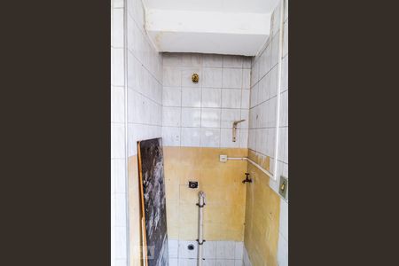 Apartamento para alugar com 90m², 4 quartos e sem vaga Apartamento para alugar com 90m², 4 quartos e sem vagaBanheiro de serviço