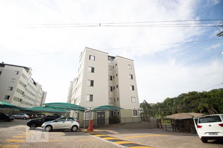 Apartamento para alugar com 57m², 3 quartos e 1 vagafachada