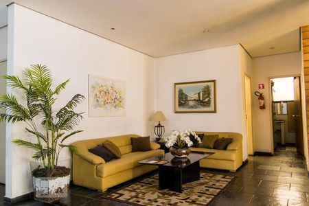 Apartamento à venda com 82m², 3 quartos e 2 vagasHall