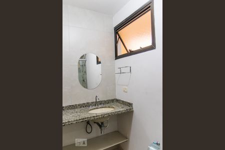 Apartamento à venda com 82m², 3 quartos e 2 vagasBanheiro