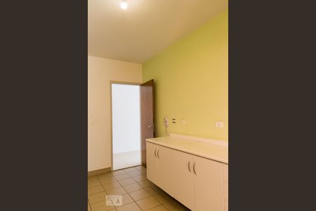 Apartamento à venda com 82m², 3 quartos e 2 vagasCozinha