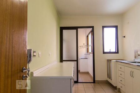 Apartamento à venda com 82m², 3 quartos e 2 vagasCozinha