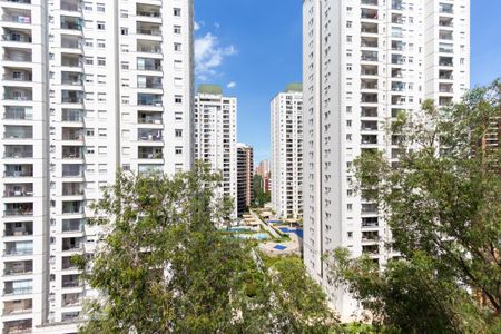 Vista da varanda da sala de apartamento para alugar com 3 quartos, 67m² em Vila Suzana, São Paulo