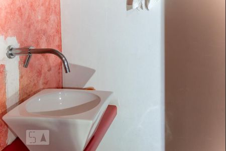 Casa à venda com 480m², 7 quartos e 4 vagasLavabo