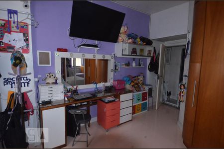 Apartamento à venda com 143m², 3 quartos e sem vagaQuarto 1