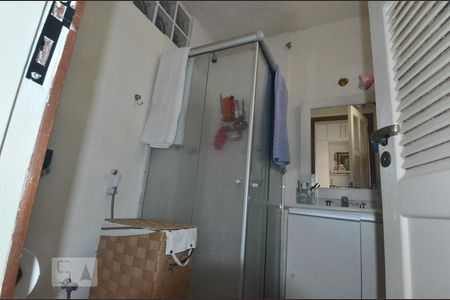 Apartamento à venda com 143m², 3 quartos e sem vagaBanheiro da Suíte