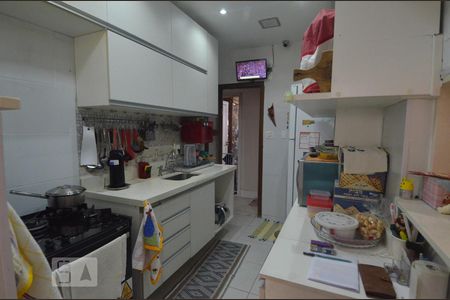 Apartamento à venda com 143m², 3 quartos e sem vagaCozinha