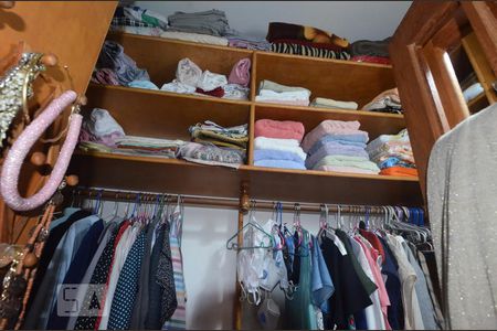 Apartamento à venda com 143m², 3 quartos e sem vagaCloset da suíte