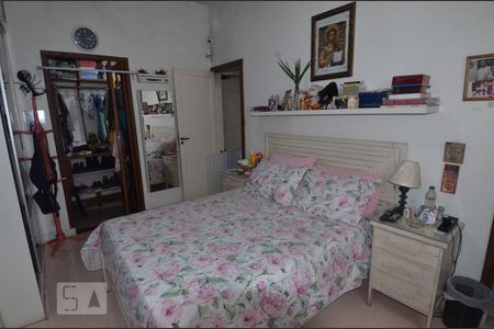 Apartamento à venda com 143m², 3 quartos e sem vagaSuíte