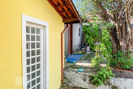 Casa à venda com 60m², 2 quartos e 2 vagas Casa à venda com 60m², 2 quartos e 2 vagasVista do Quarto 2