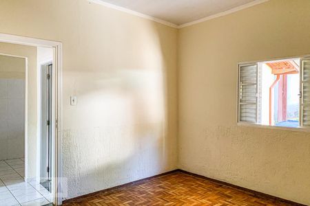 Casa à venda com 60m², 2 quartos e 2 vagas Casa à venda com 60m², 2 quartos e 2 vagas Quarto 2