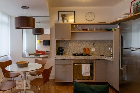 Cozinha de apartamento para alugar com 1 quarto, 47m² em Santa Cecilia, São Paulo