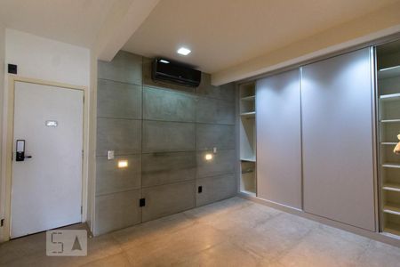 Quarto de kitnet/studio para alugar com 1 quarto, 72m² em Botafogo, Rio de Janeiro