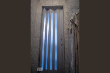 Apartamento à venda com 82m², 2 quartos e sem vagaBanheiro de Serviço