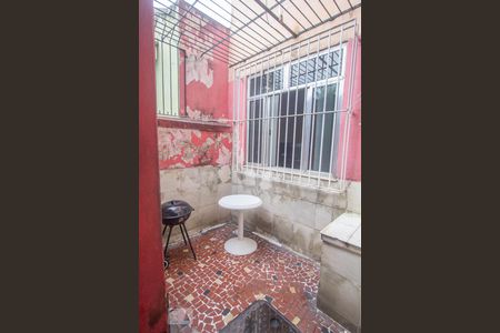 Apartamento à venda com 82m², 2 quartos e sem vagaÁrea