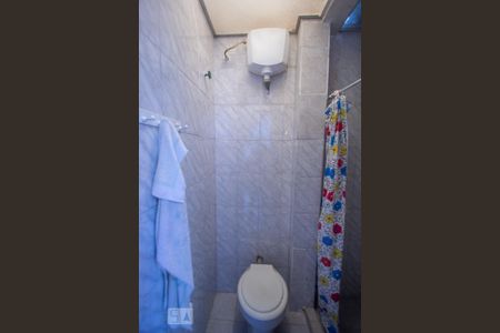 Apartamento à venda com 82m², 2 quartos e sem vagaBanheiro de Serviço