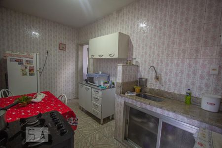 Apartamento à venda com 82m², 2 quartos e sem vagaCozinha