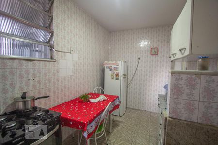 Apartamento à venda com 82m², 2 quartos e sem vagaCozinha