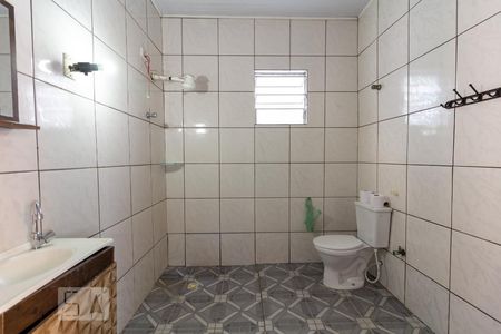 Casa à venda com 90m², 2 quartos e 2 vagas Casa à venda com 90m², 2 quartos e 2 vagasBanheiro
