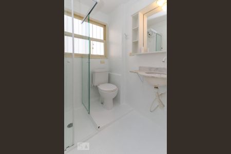 Apartamento para alugar com 28m², 1 quarto e 1 vaga Apartamento para alugar com 28m², 1 quarto e 1 vagaBanheiro
