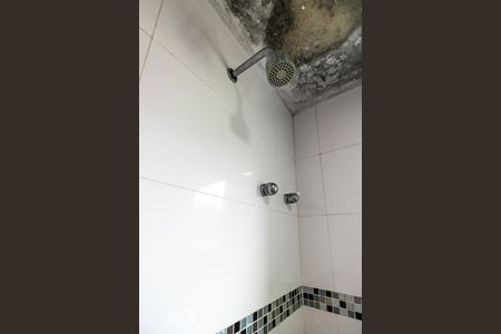 Casa à venda com 220m², 3 quartos e 3 vagasBanheiro da Suíte