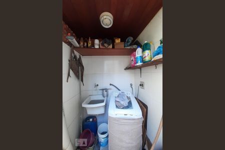 Casa à venda com 288m², 3 quartos e 3 vagasÁrea de Serviço