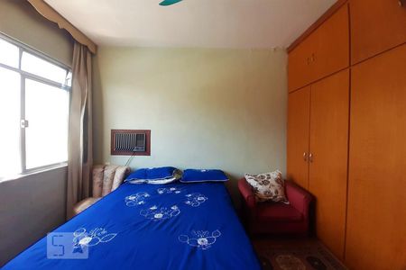 Casa à venda com 288m², 3 quartos e 3 vagasQuarto 2