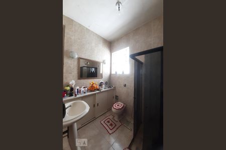 Casa à venda com 288m², 3 quartos e 3 vagasBanheiro Social