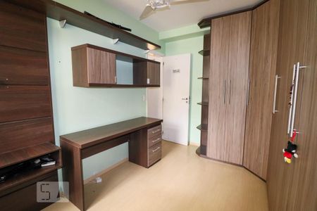 Apartamento à venda com 178m², 3 quartos e 2 vagasQuarto 2