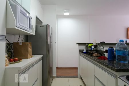 Apartamento à venda com 76m², 3 quartos e 2 vagas Apartamento à venda com 76m², 3 quartos e 2 vagasCozinha