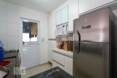 Apartamento à venda com 76m², 3 quartos e 2 vagas Apartamento à venda com 76m², 3 quartos e 2 vagasCozinha