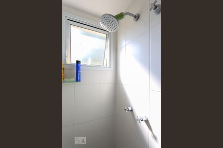 Apartamento à venda com 76m², 3 quartos e 2 vagas Apartamento à venda com 76m², 3 quartos e 2 vagasBanheiro da suíte - Chuveiro